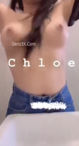 Em gái chibi mũm mĩm khoe hàng làm tình trên app 18+ xem cực sướng